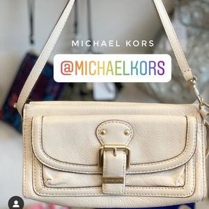 Michael Kors wristlet
